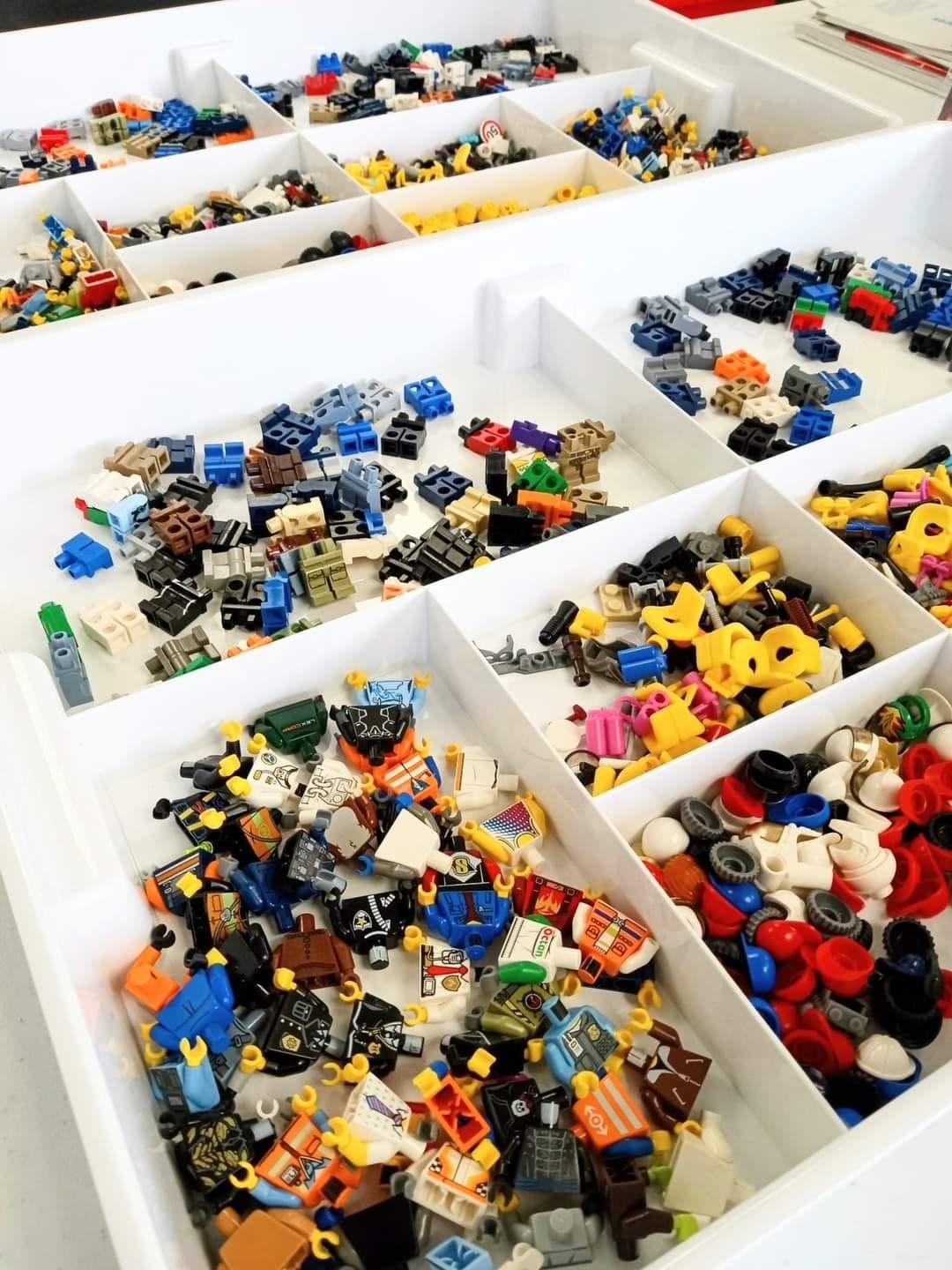 Minifigure mania 2025